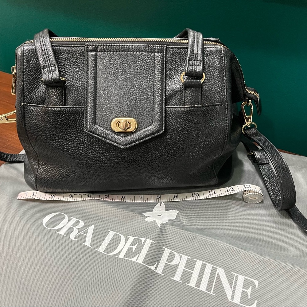 Ora Delphine Black leather satchel purse/handbag